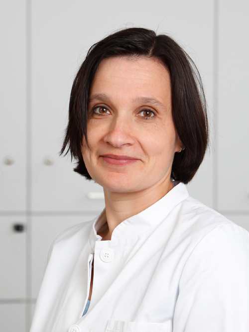 Bild zu: Dr. med Karin Vogt